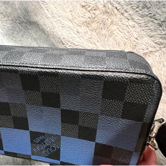 ‼️SOLD‼️Limited Edition Alpha Graphite UNISEX Bumbag💙🖤💙 - Picture 10 of 16